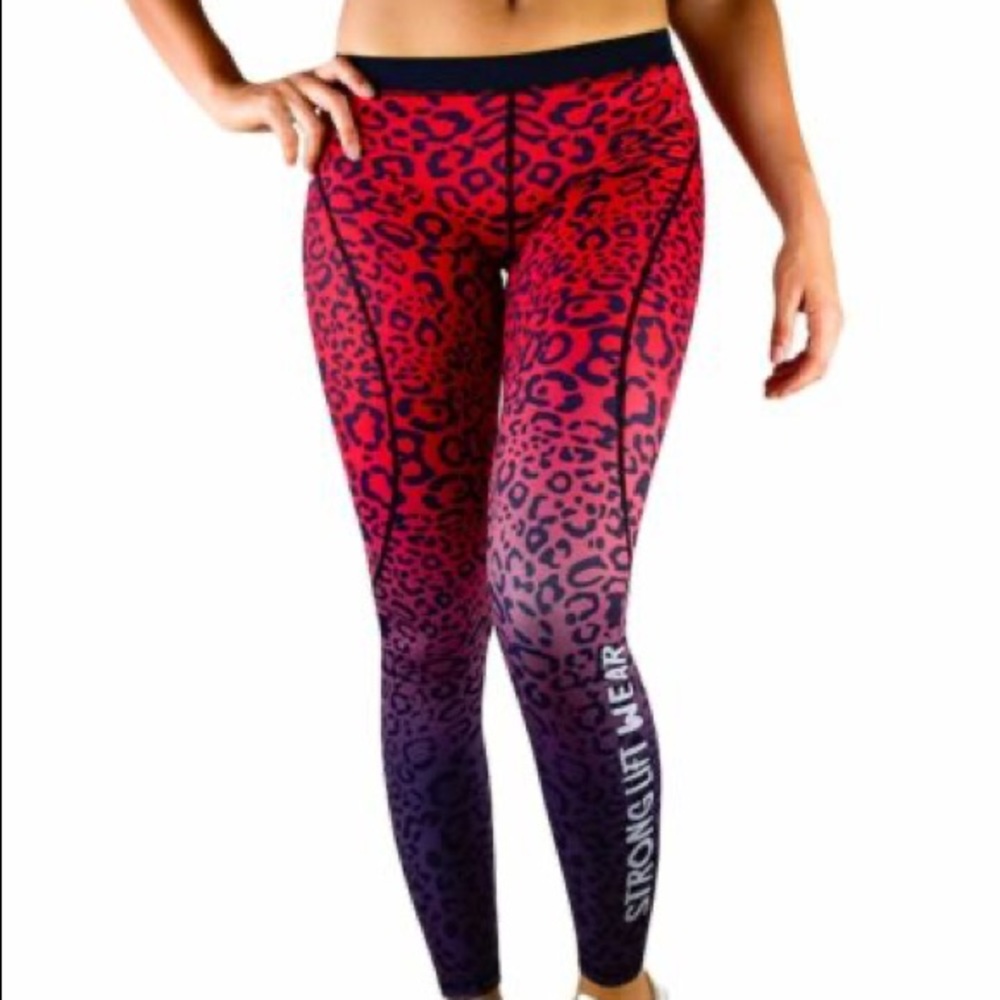 EUC Strong Lift Wear Lepoard Leggings
